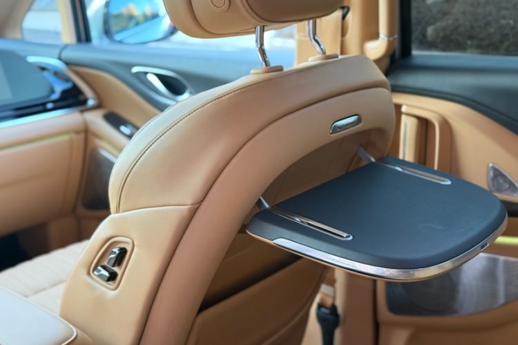 Used VOYAH Dream 2022 Low-Carbon Edition Dream+ Smart Enjoyment Package Interior 11
