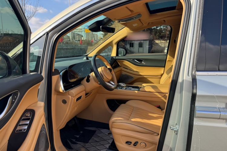 Used VOYAH Dream 2022 Low-Carbon Edition Dream+ Smart Enjoyment Package Interior 2