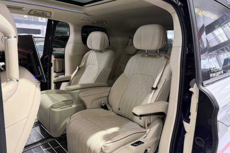 Used VOYAH Dream 2022 Low-Carbon Edition Dream+ Smart Enjoyment Package Interior 2