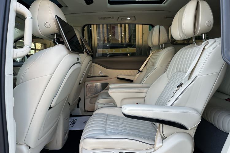 Used VOYAH Dream 2022 Low-Carbon Edition Dream+ Smart Enjoyment Package Interior 3