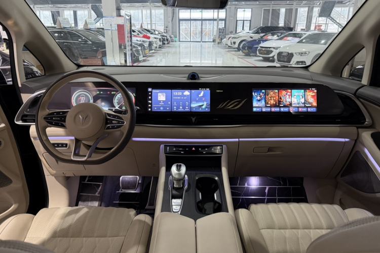 Used VOYAH Dream 2022 Low-Carbon Edition Dream+ Smart Enjoyment Package Interior 3