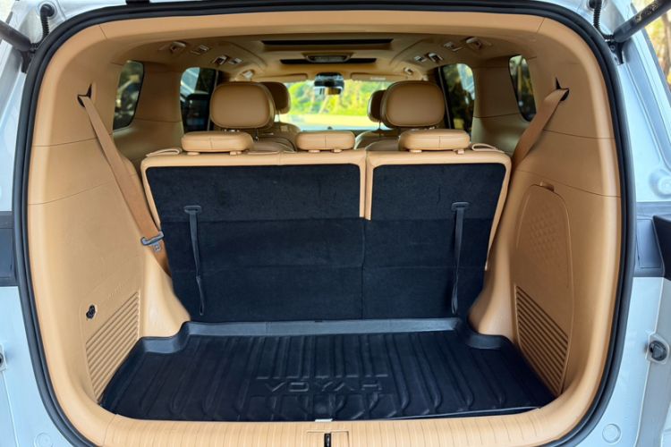 Used VOYAH Dream 2022 Low-Carbon Edition Dream+ Smart Enjoyment Package Interior 4
