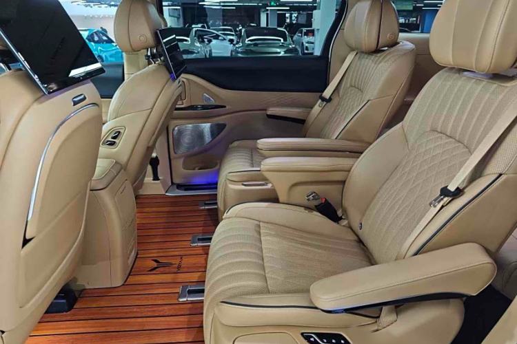 Used VOYAH Dream 2022 Low-Carbon Edition Dream+ Smart Enjoyment Package Interior 6
