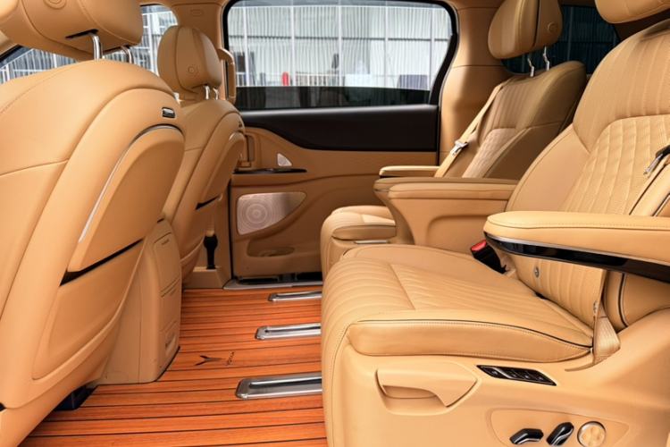 Used VOYAH Dream 2022 Low-Carbon Edition Dream+ Smart Enjoyment Package Interior 8