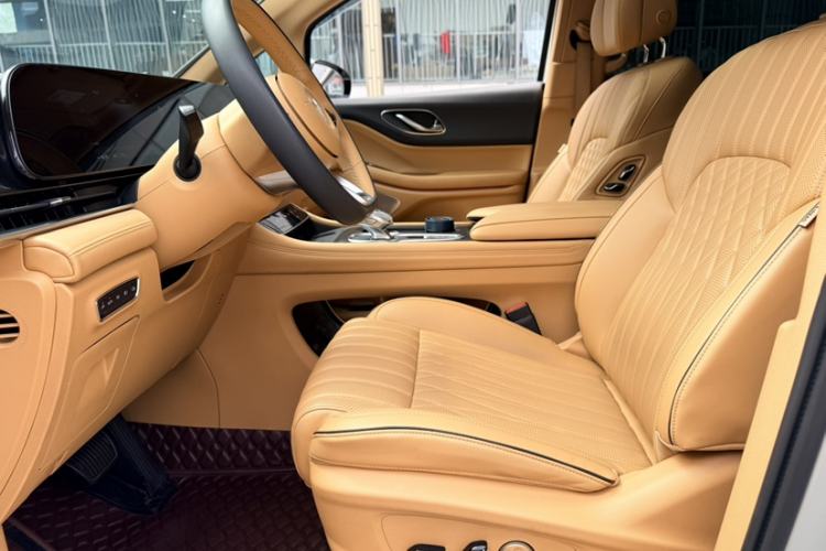 Used VOYAH Dream 2022 Low-Carbon Edition Dream+ Smart Enjoyment Package Interior 9