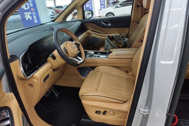 Used VOYAH Dream 2022 Low-Carbon Edition Dream+ Smart Enjoyment Package Left Front Seat