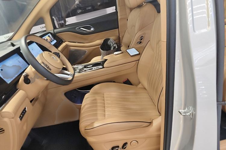 Used VOYAH Dream 2022 Low-Carbon Edition Dream+ Smart Enjoyment Package Left Front Seat