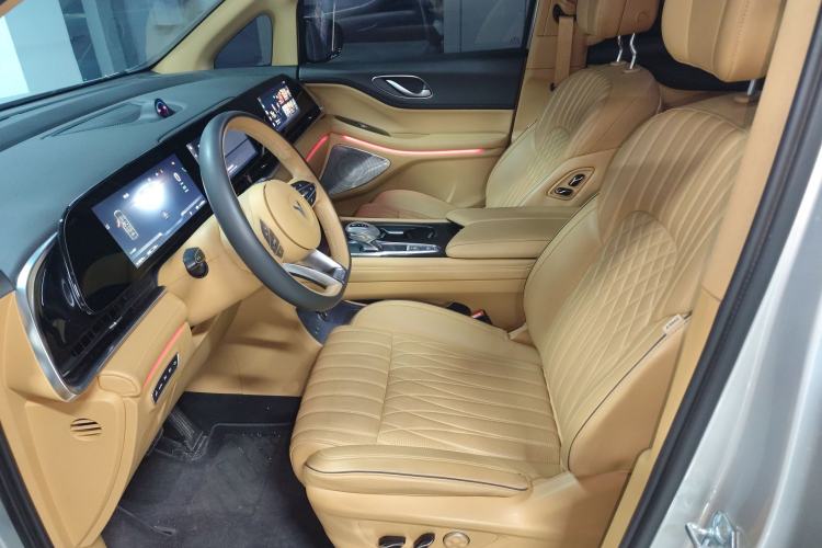 Used VOYAH Dream 2022 Low-Carbon Edition Dream+ Smart Enjoyment Package Left Front Seat