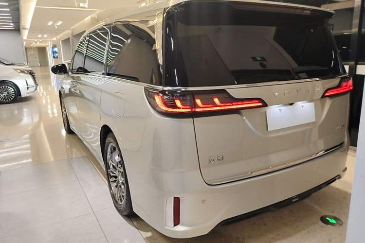 Used VOYAH Dream 2022 Low-Carbon Edition Dream+ Smart Enjoyment Package Rear Left 45 Deg
