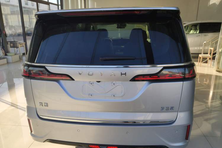 Used VOYAH Dream 2022 Low-Carbon Edition Dream+ Smart Enjoyment Package Rear