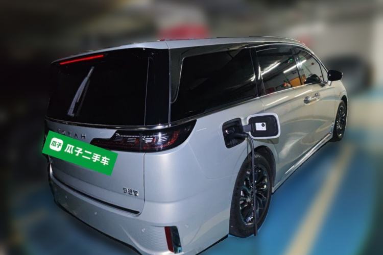 Used VOYAH Dream 2022 Low-Carbon Edition Dream+ Smart Enjoyment Package Rear Right 45 Deg