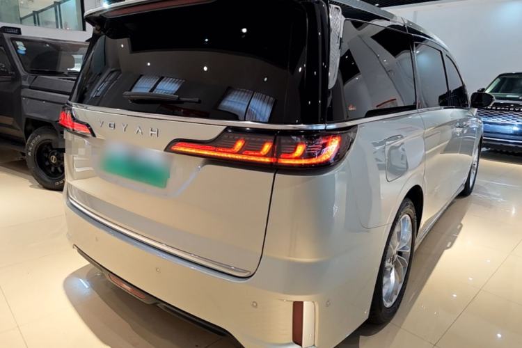 Used VOYAH Dream 2022 Low-Carbon Edition Dream+ Smart Enjoyment Package Rear Right 45 Deg