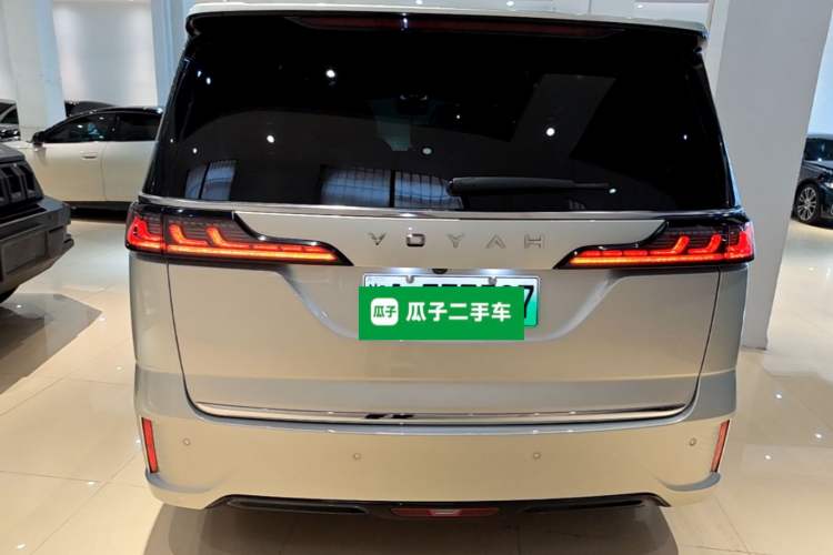 Used VOYAH Dream 2022 Low-Carbon Edition Dream+ Smart Enjoyment Package Rear