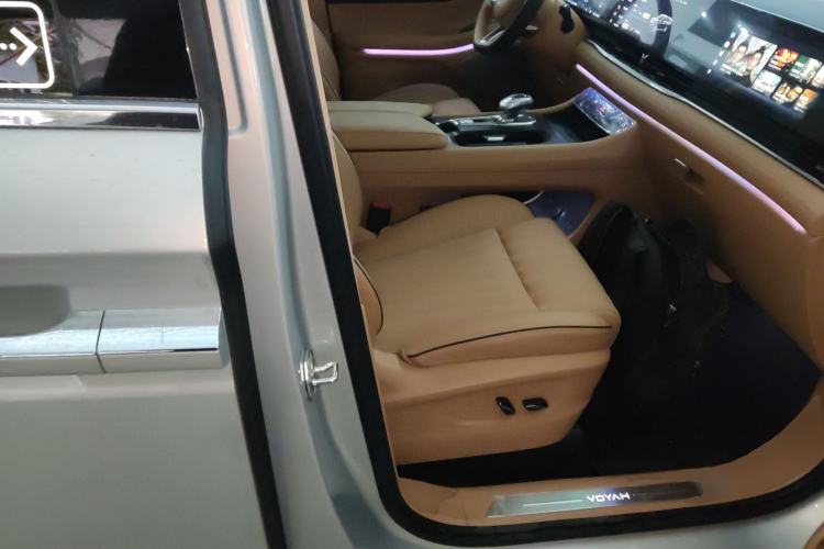 Used VOYAH Dream 2022 Low-Carbon Edition Plus Intelligent Driving Package Right Front Seat