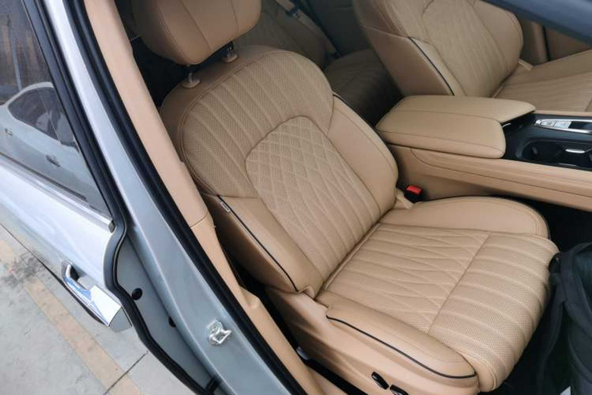 Used VOYAH Dream 2022 Low-Carbon Edition Dream+ Smart Enjoyment Package Right Front Seat