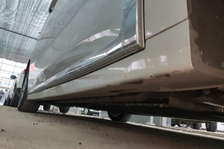 Used VOYAH Dream 2022 Low-Carbon Edition Plus Intelligent Driving Package Right Side Sill