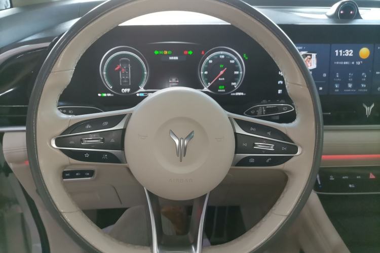 Used VOYAH Dream 2022 Low-Carbon Edition Dream+ Smart Enjoyment Package Steering Wheel