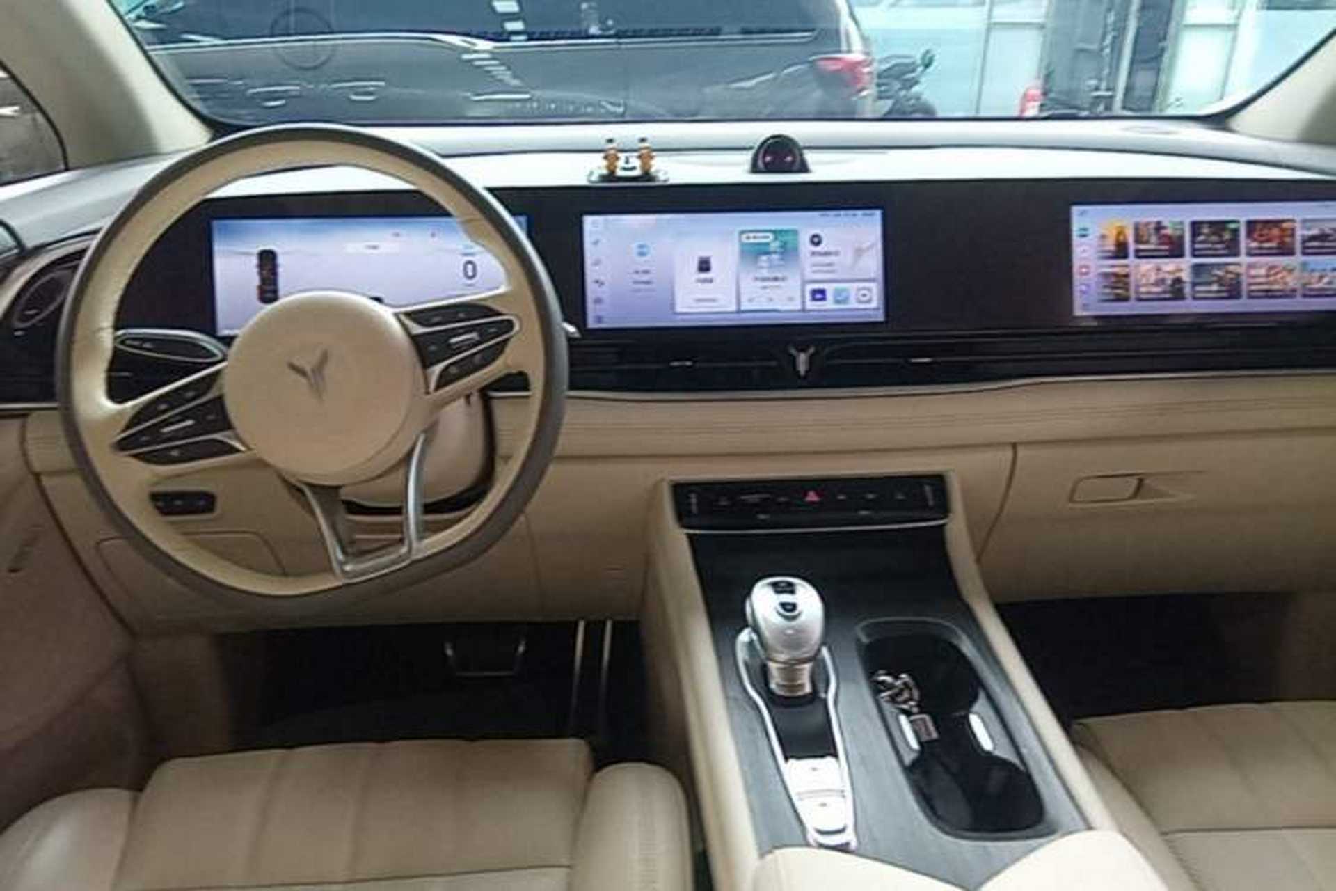 Used VOYAH Dream 2022 Low-Carbon Edition Plus Intelligent Driving Package Steering Wheel