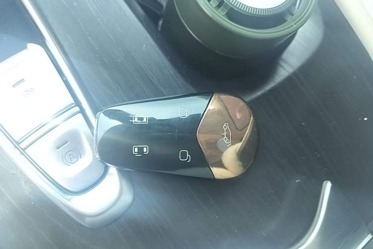 Used VOYAH Dream 2022 Low-Carbon Edition Dream+ Smart Enjoyment Package Vehicle Key