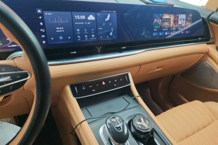 Used VOYAH Dream 2022 Low-Carbon Edition Dream+ Smart Enjoyment Package Audio And AC Panel