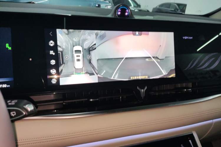 Used VOYAH Dream 2022 Low-Carbon Edition Dream+ Smart Enjoyment Package Audio And AC Panel