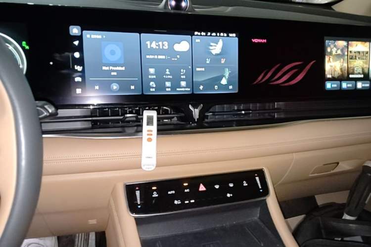 Used VOYAH Dream 2022 Low-Carbon Edition Dream+ Smart Enjoyment Package Audio And AC Panel