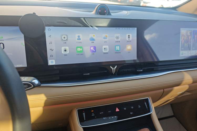 Used VOYAH Dream 2022 Low-Carbon Edition Dream+ Smart Enjoyment Package Audio And AC Panel