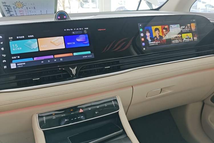 Used VOYAH Dream 2022 Low-Carbon Edition Dream+ Smart Enjoyment Package Audio And AC Panel