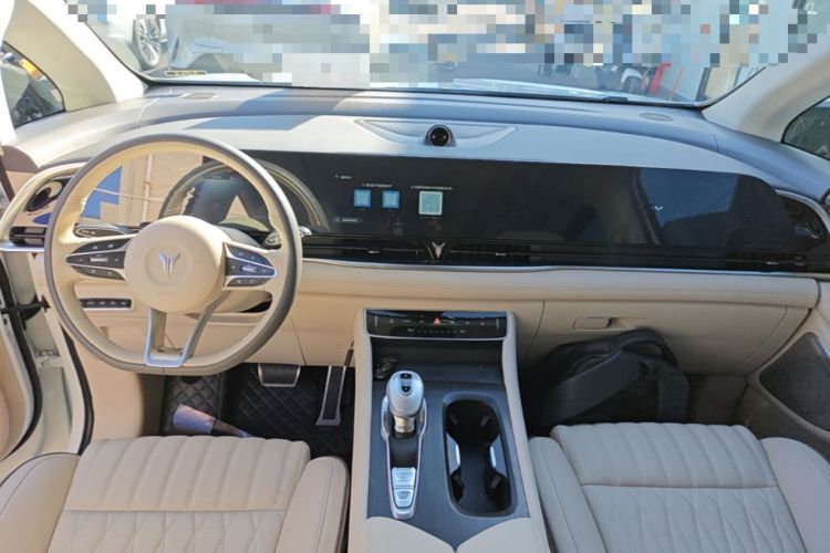 Used VOYAH Dream 2022 Low-Carbon Edition Dream+ Smart Enjoyment Package Center Console