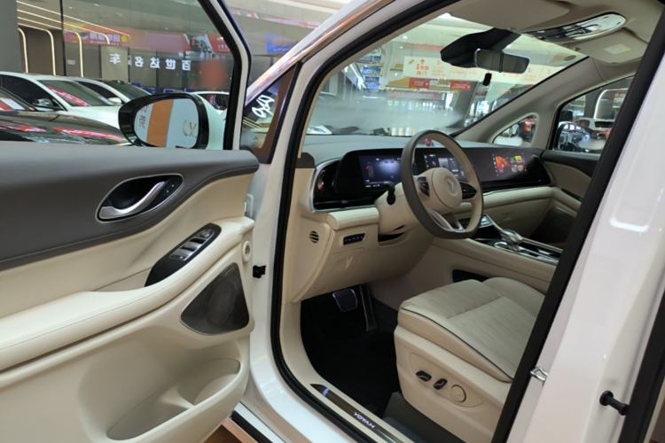 Used VOYAH Dream 2022 0-Carbon Edition Dream+ Smart Enjoyment Package 475 km Driver Seat