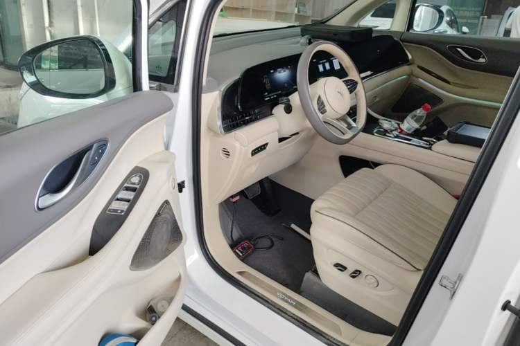Used VOYAH Dream 2022 Low-Carbon Edition Dream+ Smart Enjoyment Package Driver Seat