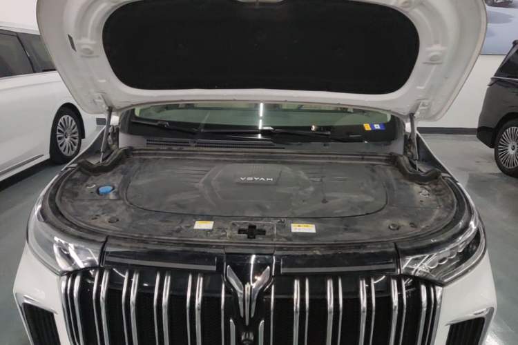 Used VOYAH Dream 2022 Low-Carbon Edition Dream+ Smart Enjoyment Package Engine Bay