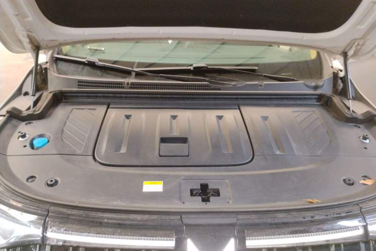 Used VOYAH Dream 2022 0-Emission Edition Dream+ Smart Range Package – 605 km Engine Bay