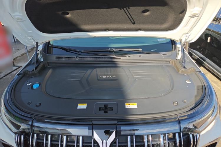 Used VOYAH Dream 2022 Low-Carbon Edition Dream+ Smart Enjoyment Package Engine Bay