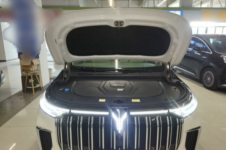Used VOYAH Dream 2022 Low-Carbon Edition Home Engine Bay