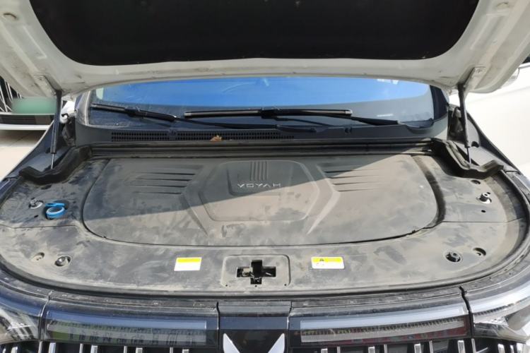 Used VOYAH Dream 2022 Low-Carbon Edition Dream+ Smart Enjoyment Package Engine Bay