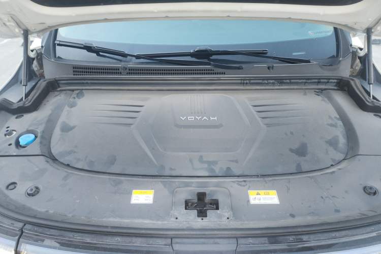 Used VOYAH Dream 2022 Low-Carbon Edition Dream+ Smart Enjoyment Package Engine Bay