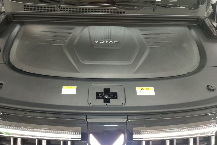 Used VOYAH Dream 2022 Low-Carbon Edition Dream+ Smart Enjoyment Package Engine Bay