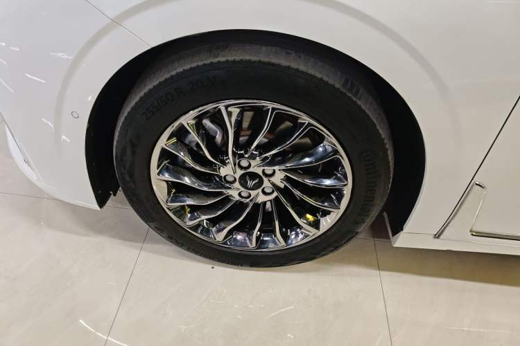 Used VOYAH Dream 2022 Low-Carbon Edition Dream+ Smart Enjoyment Package Exterior 3