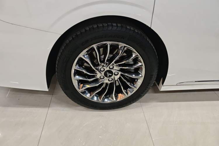 Used VOYAH Dream 2022 Low-Carbon Edition Dream+ Smart Enjoyment Package Exterior 4