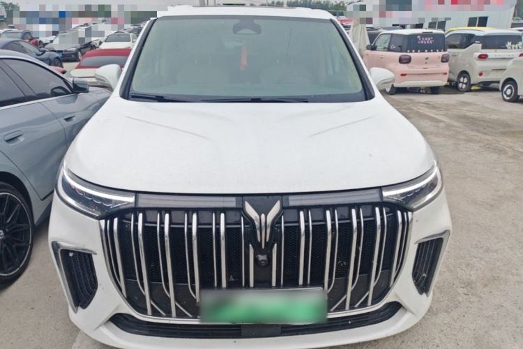 Used VOYAH Dream 2022 Low-Carbon Edition Plus Intelligent Driving Package Front