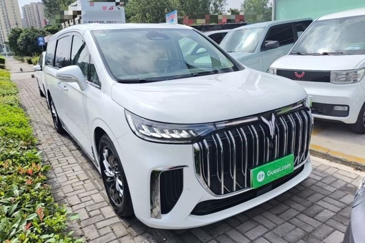 Used VOYAH Dream 2022 Low-Carbon Edition Dream+ Smart Enjoyment Package Front Right 45 Deg