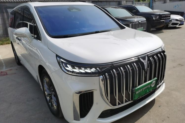 Used VOYAH Dream 2022 Low-Carbon Edition Dream+ Smart Enjoyment Package Front Right 45 Deg