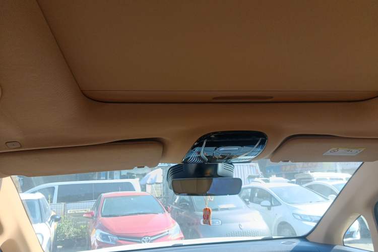 Used VOYAH Dream 2022 Low-Carbon Edition Dream+ Smart Enjoyment Package Headliner