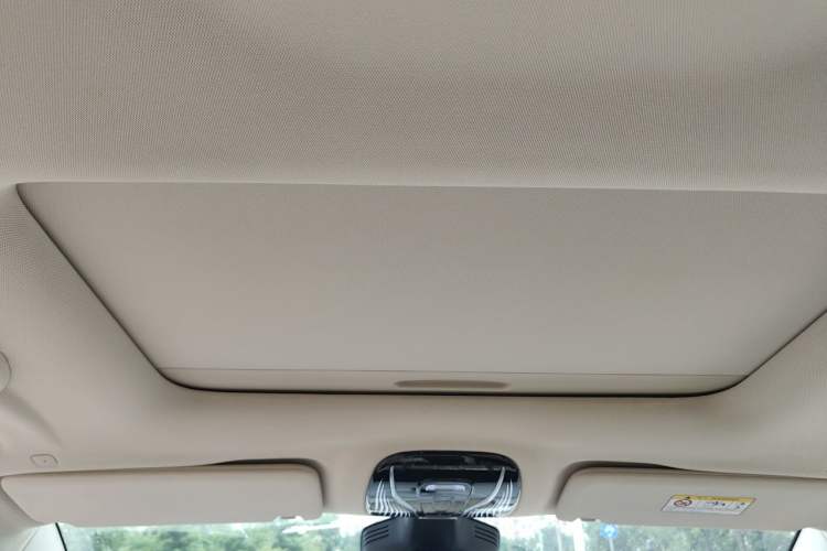 Used VOYAH Dream 2022 Low-Carbon Edition Dream+ Smart Enjoyment Package Headliner