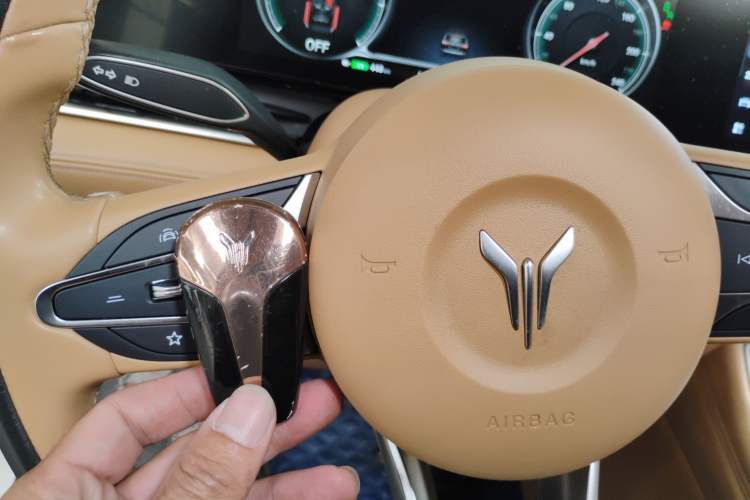 Used VOYAH Dream 2022 0-Emission Edition Dream+ Smart Range Package – 605 km Interior 1