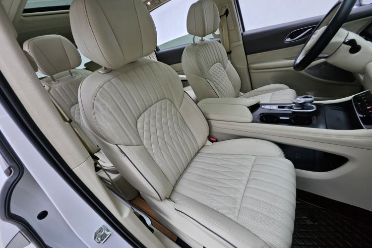 Used VOYAH Dream 2022 Low-Carbon Edition Dream+ Smart Enjoyment Package Interior 10
