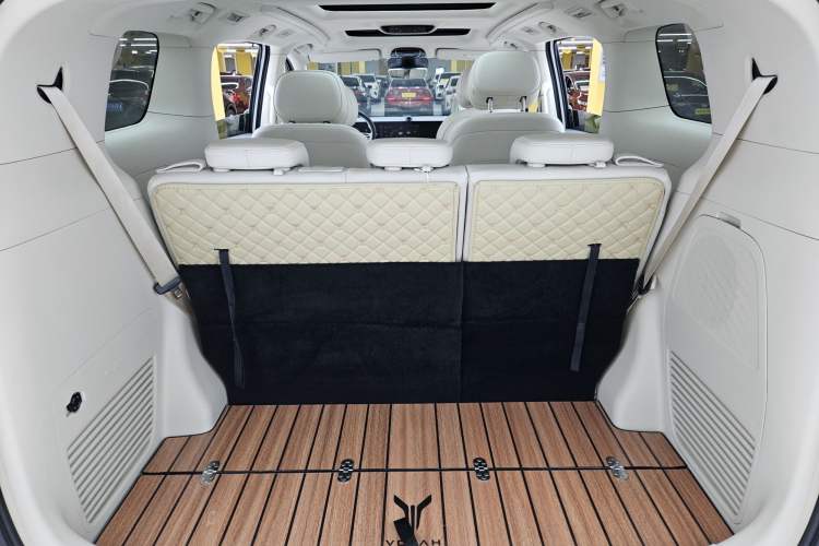 Used VOYAH Dream 2022 Low-Carbon Edition Dream+ Smart Enjoyment Package Interior 11