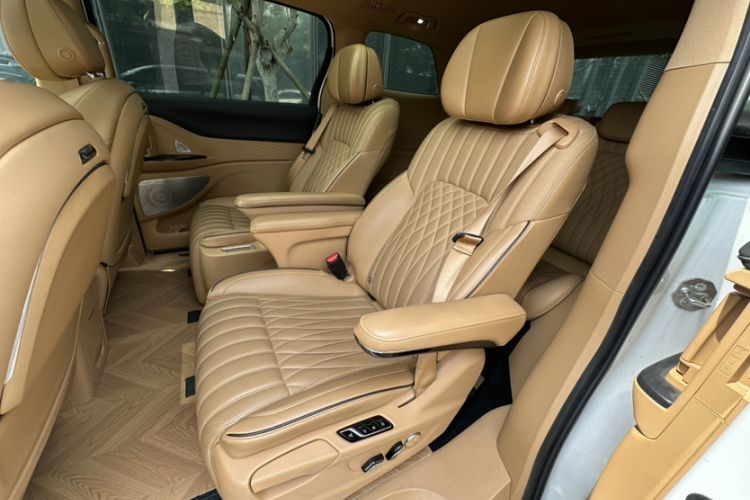 Used VOYAH Dream 2022 Low-Carbon Edition Dream+ Smart Enjoyment Package Interior 2