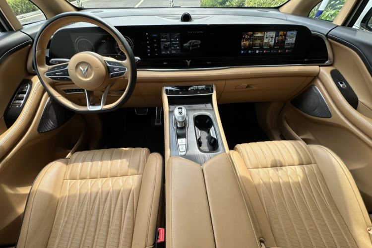 Used VOYAH Dream 2022 Low-Carbon Edition Dream+ Smart Enjoyment Package Interior 3